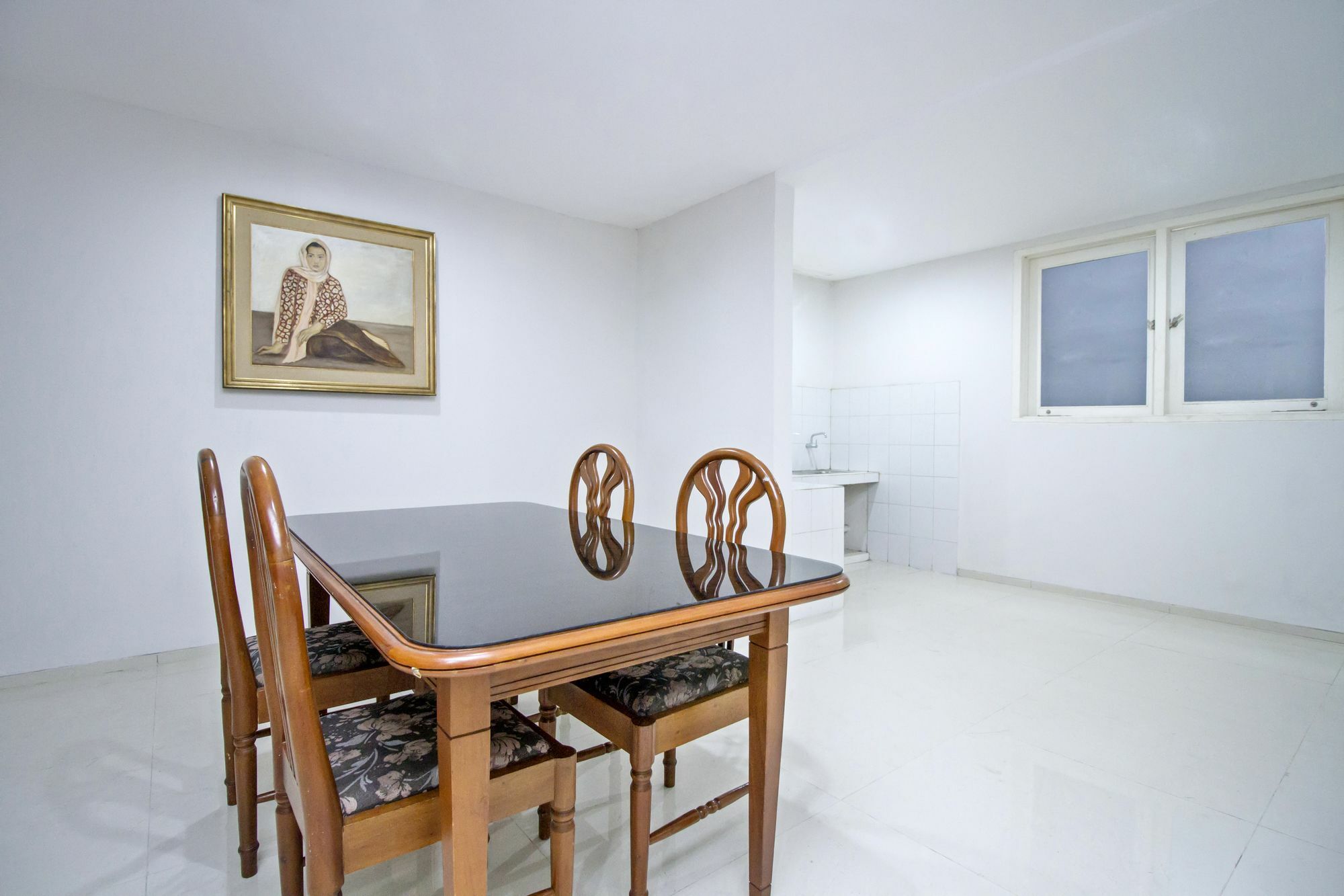 Urooms Tanah Abang Джакарта Экстерьер фото